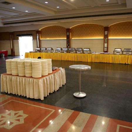 Hotel Swagath Grand Nagole Hyderabad Eksteriør billede