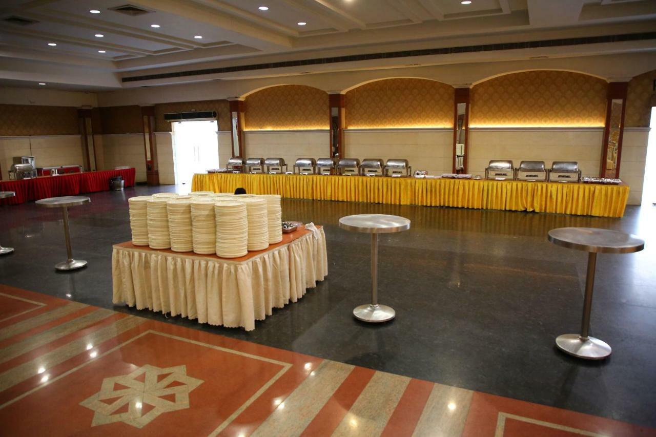 Hotel Swagath Grand Nagole Hyderabad Eksteriør billede